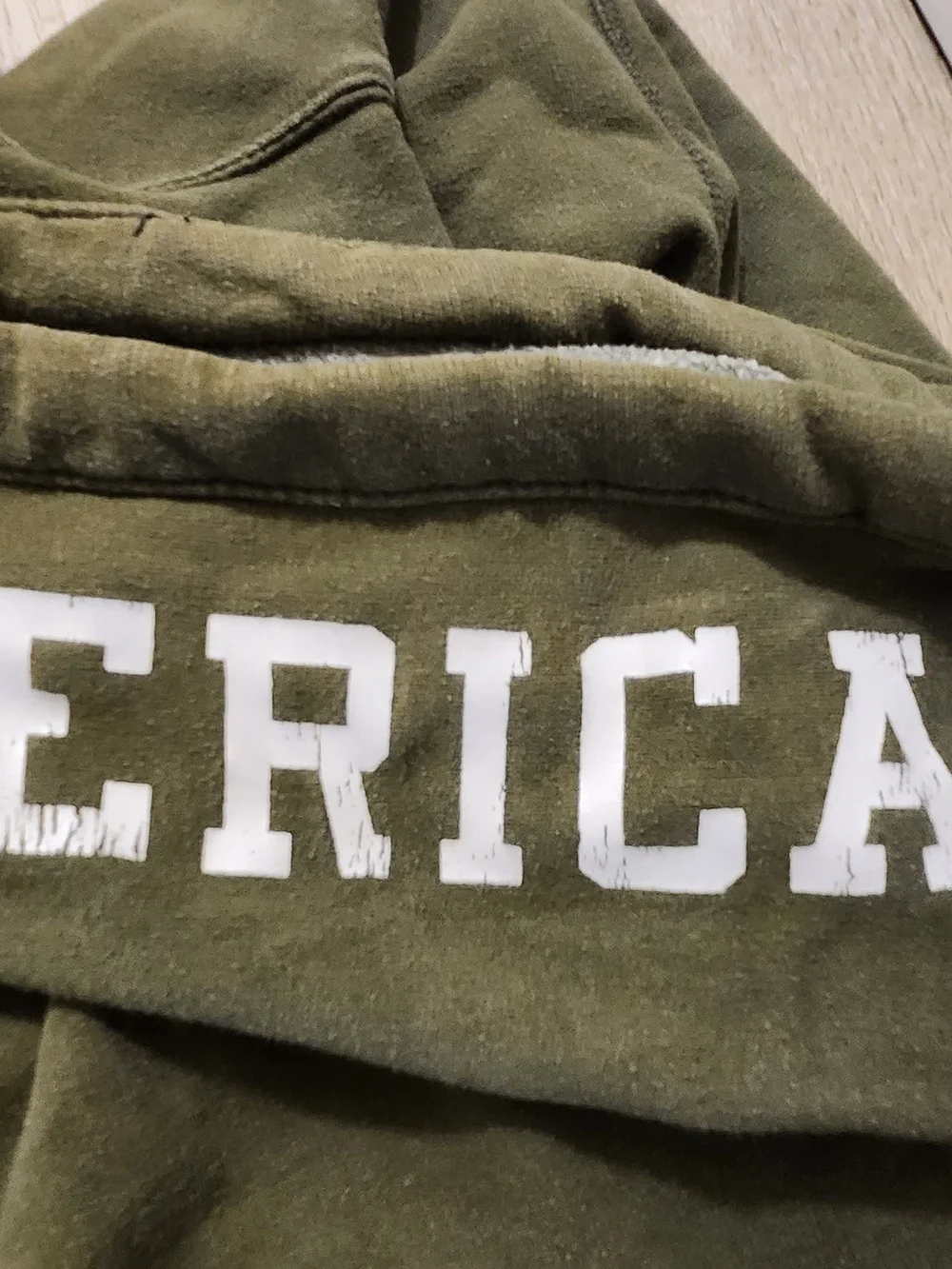 American Eagle Outfitters - Olive Green Men's Hoodie, Vintage - Picture 5 of 6